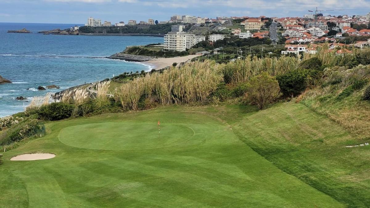 Biarritz-face Mer-appt T3-plages-piscine-tennis Apartamento